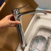 Miscelatore lavabo alto