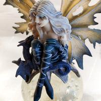 statuette in resina dura stile elfico 1