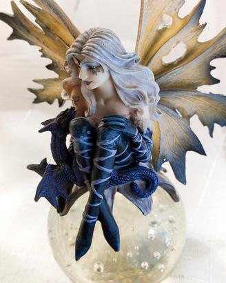 statuette in resina dura stile elfico 1