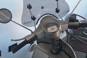 vespa LML  star deluxe 150