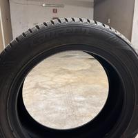 Gomme invernali Laufenn 87H