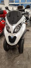 Piaggio MP3 300