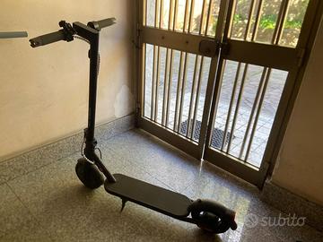 Monopattino Elettrico Xiaomi 4 Lite