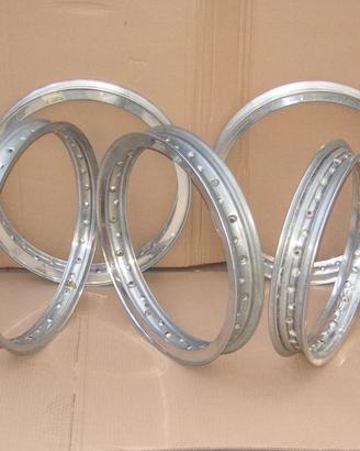 Cerchi nuovi moto epoca Borrani Radaelli