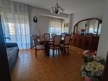 Modica Sorda: Luminoso appartamento 100mq