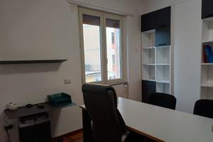 Stanza usi Studio / Ufficio centralissimo a Nuoro