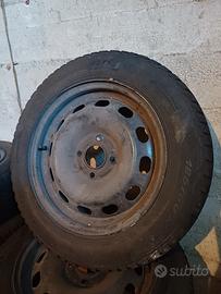 Cerchioni in ferro a 4 fori