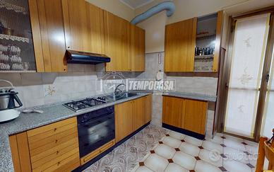 VIA ASINARI DI BERNEZZO CON VISTA SULLA TESORIERA