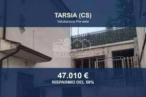 Immobile in asta di 388 m² con box auto a Tarsia