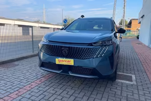 PEUGEOT 5008 Hybrid 136 e-DCS6 Allure Pack PREZZ