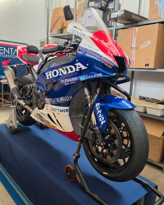 Moto HONDA SBK CBR 1000 RR-R SP 2025