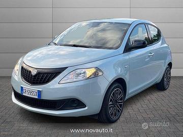 Lancia Ypsilon 1.0 FireFly 70cv Hybrid Silver...