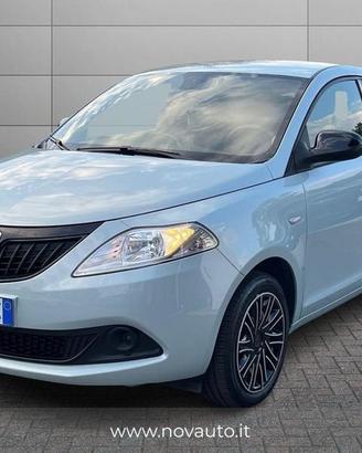 Lancia Ypsilon 1.0 FireFly 70cv Hybrid Silver...
