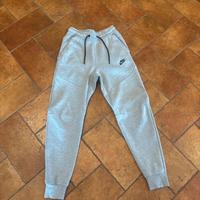 PANTALONE NIKE TECH