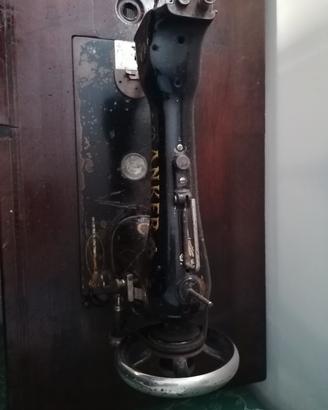 macchina da cucire vintage