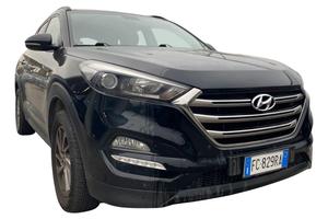 HYUNDAI Tucson 1.7 CRDi XPossible Tetto Navi Pel