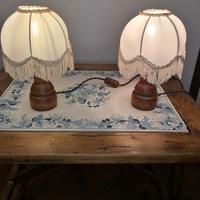 Coppia Lampade Comodino legno paralume tenda