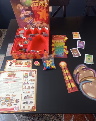meeple circus gioco ghenos games