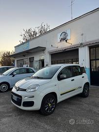 Fiat Panda 0.9 TwinAir Turbo Natural Power Young