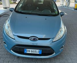Ford Fiesta 1.4 TDCi Titanium - Neopatentati