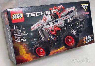 Lego Technic Monster Truck a retrocarica