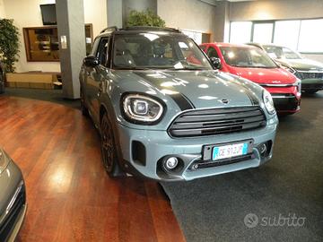 Mini Cooper D Countryman 2.0 Business ALL4 Automat