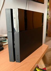 PS4 FAT 500 GB + 5 GIOCHI + 2 PAD (leggi descriz.)