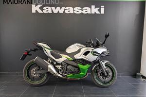 KAWASAKI NINJA 7 HYBRID MODELLO 2024