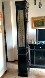 Antica colonna porta pendolo