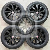 Cerchi 18 neri e pneumatici Jaguar E-Pace Evoque