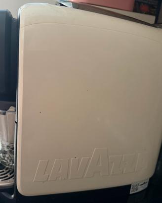 Lavazza in black elogy milk