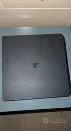 Playstation 4 + alcuni videogiochi