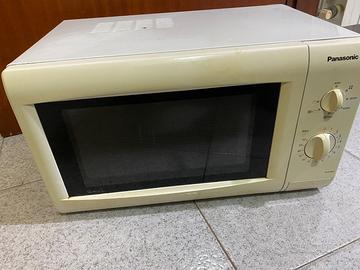 Elettrodomestico  forno  a microonde panasonic