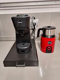 Macchinetta del caffè + Cappuccinatore