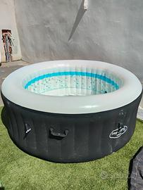 piscina idromassaggio no spedizione