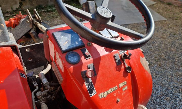 Trattore Carraro 3800 HST + Trincia