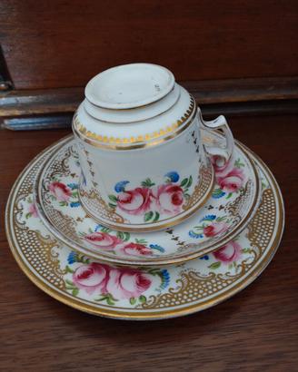 Antico Tre Pezzi dell' Ottocento 2 piattini Più Ta