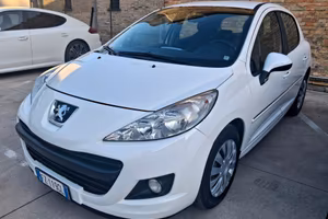 Peugeot 207 Plus 1.4 8V 75CV GPL
