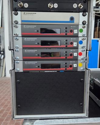 Rack con 4 Sennheiser EW100-G3