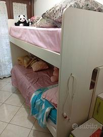 Letto a castello con letto estraibile