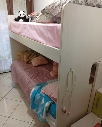 Letto a castello con letto estraibile