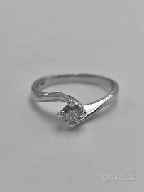 SOLITARIO ORO CON DIAMANTE 0,20 CARATI