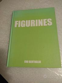 libro fotografico figurines