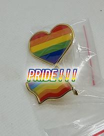 Cinque spillette miste PRIDE LGBT cuore e bandiera