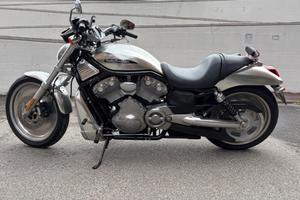 Harley V-rod VRSCB