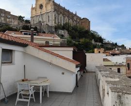 Gaeta medievale attico super panoramico vista mare