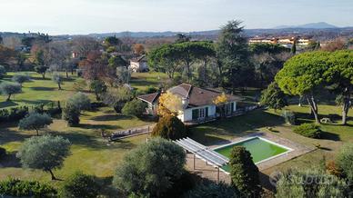 VILLA SINGOLA A MANERBA DEL GARDA