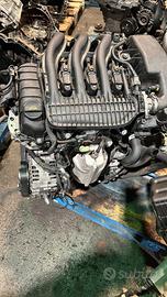 Motore Peugeot 208 1.2 benzina HM05