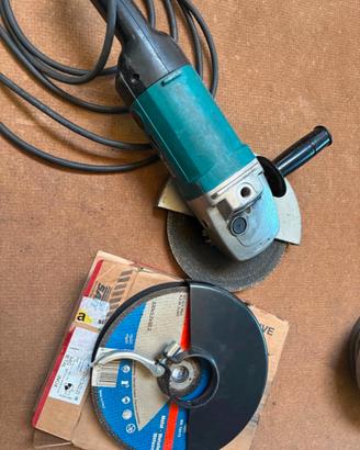 smerigliatrice angolare Makita 9059