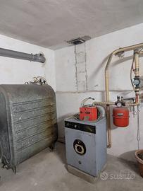 Caldaia Riello a gasolio + Serbatoio (a parte)
